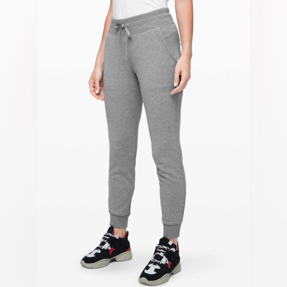 LULULEMON Warm Down Jogger II 28" – Heathered Core Medium Grey Size 6 W5BTCS